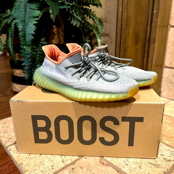 Yeezy 350 Desert Sage Size 7.5 - Picture 1 of 7